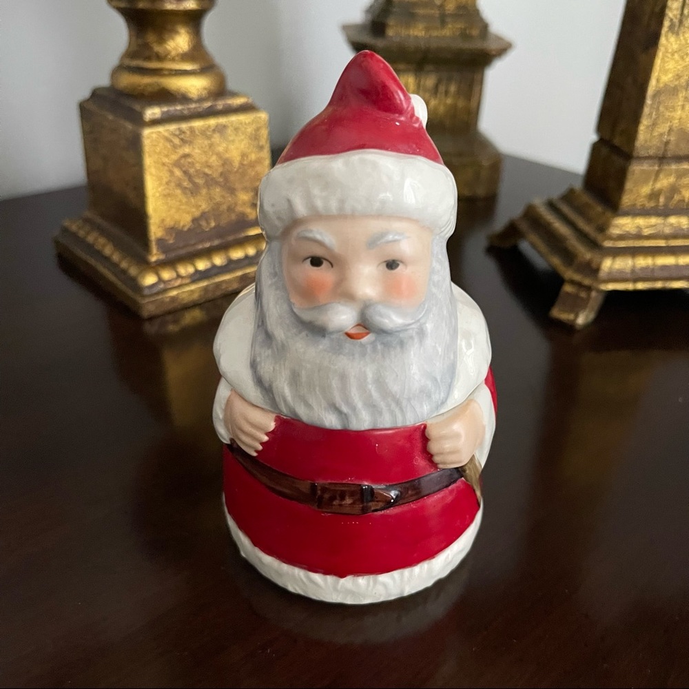 W Goebel 1956 Old St Nick Covered Sugar Z44 (b)
